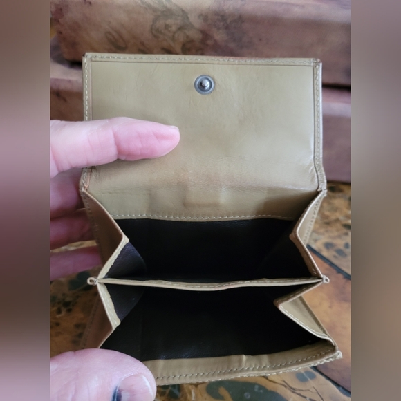 Gucci Beige and Brown Women's Bag - Picture 8 of 8